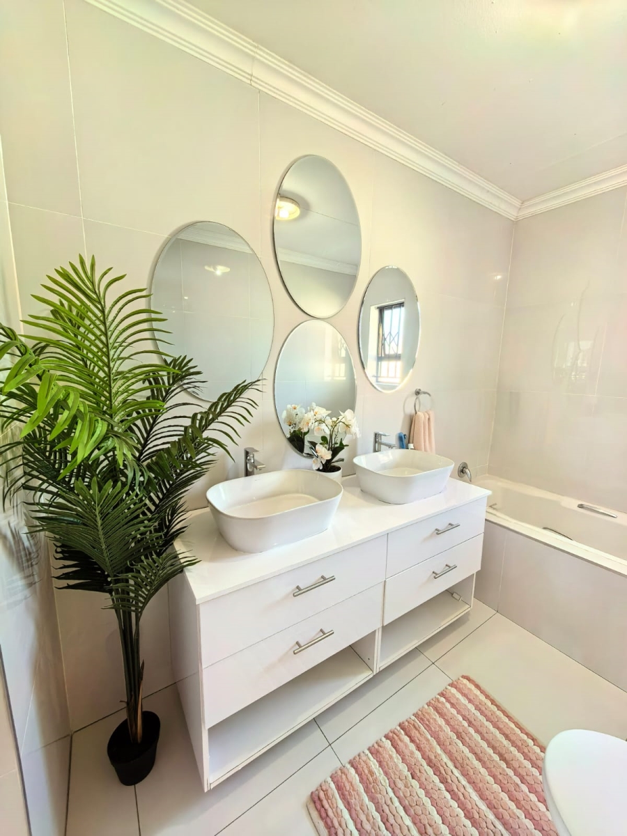 3 Bedroom Property for Sale in Vaalpark Free State